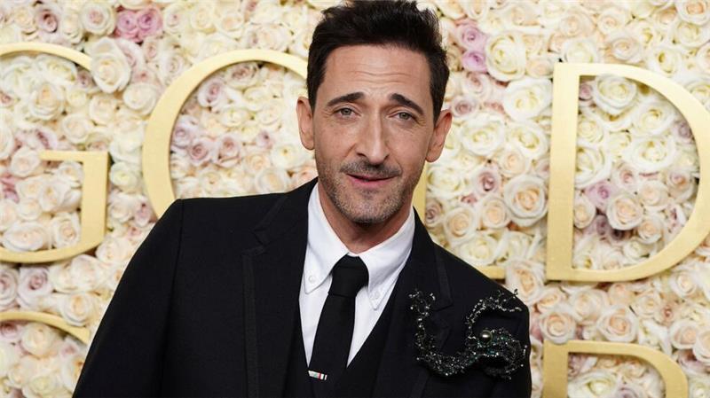 Die Golden Globes feiern das Durchhalten Adrien Brody spielt die preisgekrönte Hauptrolle in dem Globe-Gewinner „The Brutalist“.