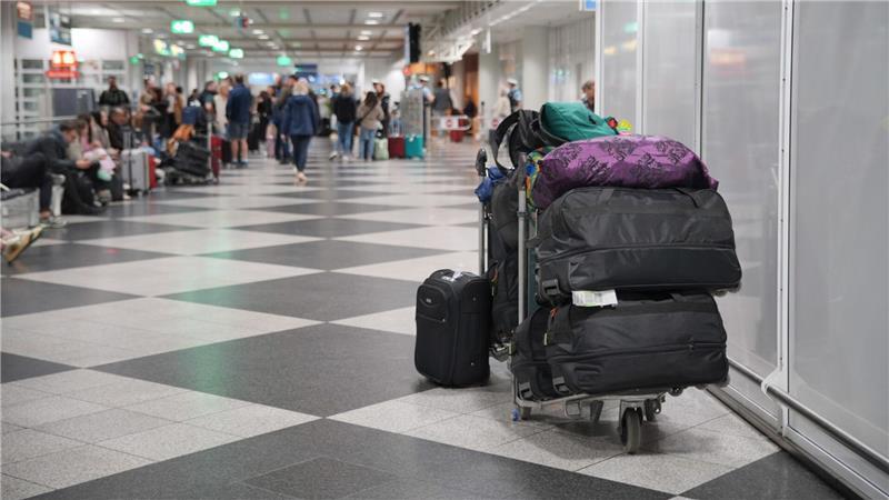 Nach Drohnenalarm: Wieder Flüge am Münchner Flughafen Am Morgen um 7.00 Uhr wurde der Betrieb wieder aufgenommen.
