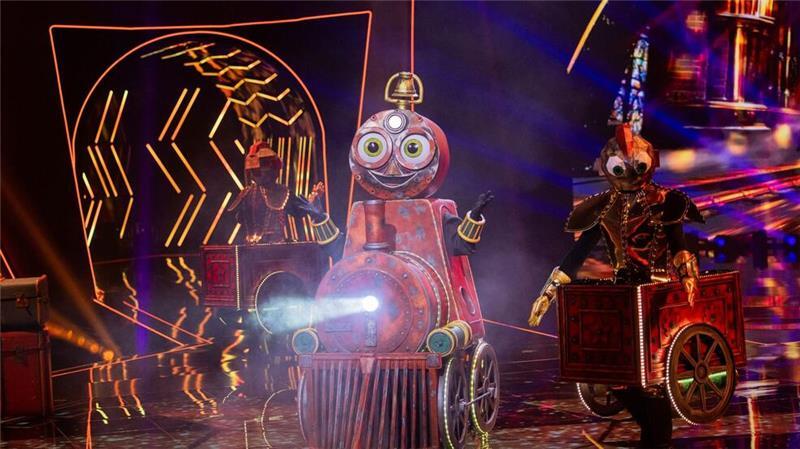 Die Lok sieht Schwarz: Zwei Enttarnungen bei „Masked Singer“ Der Weg der Lokomotive führte sie nicht ins Finale. (Archivbild)