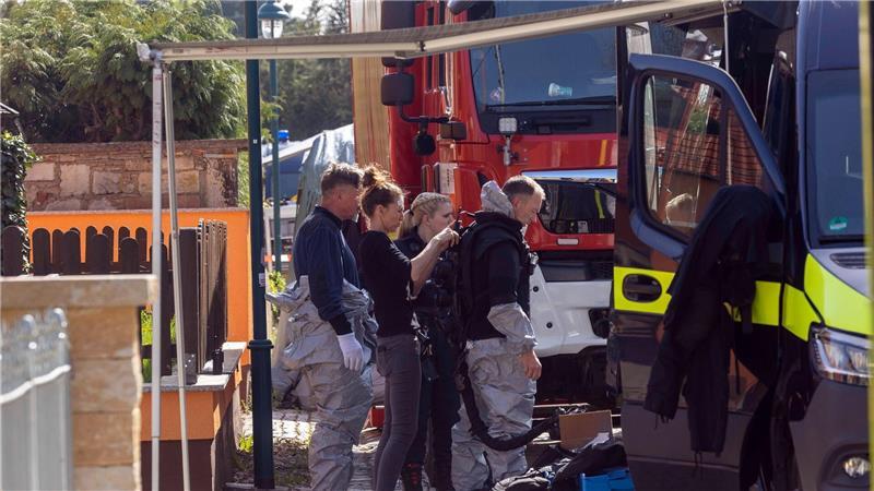 Tödliches Gift hergestellt: Jugendlicher im Visier In einem Haus in Zeithain solle in Jugendlicher Giftstoffe hergestellt haben.