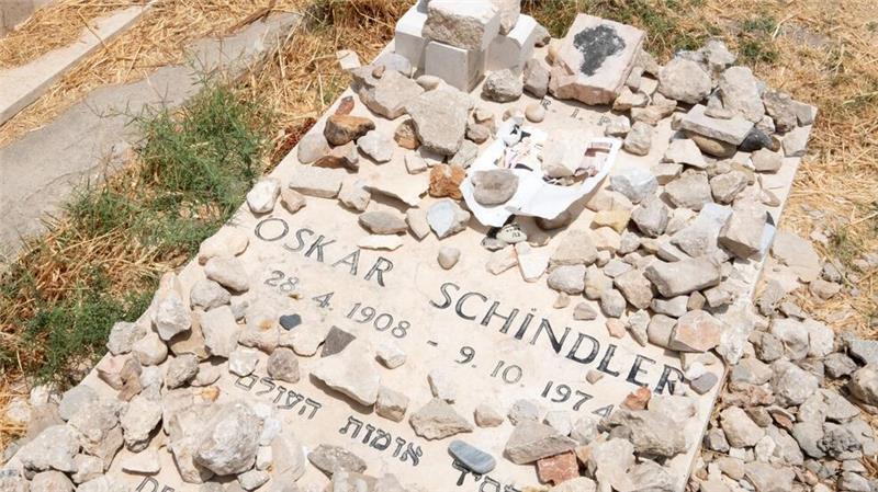 Die rettende Liste: Zum 50. Todestag von Oskar Schindler Oskar Schindler wurde nach seinem Tod am 9. Oktober 1974 auf eigenen Wunsch in Jerusalem begraben. (Archivbild)