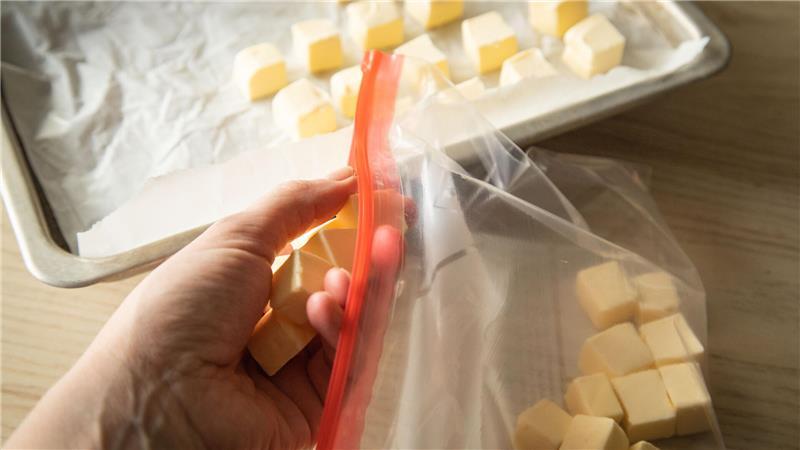 Achtung, Frost! Diese Lebensmittel sollten Sie nicht einfrieren Viele Lebensmittel kann man portionsweise in den Größen einfrieren, in denen man sie später gut verwerten kann.